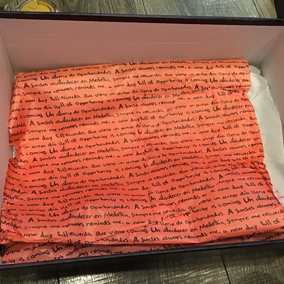 NIB MENS Nike Air‎ Jordan 3 Retro x J. Balvin Mid Medellin Sunset shoe 10.5 - Picture 10 of 12